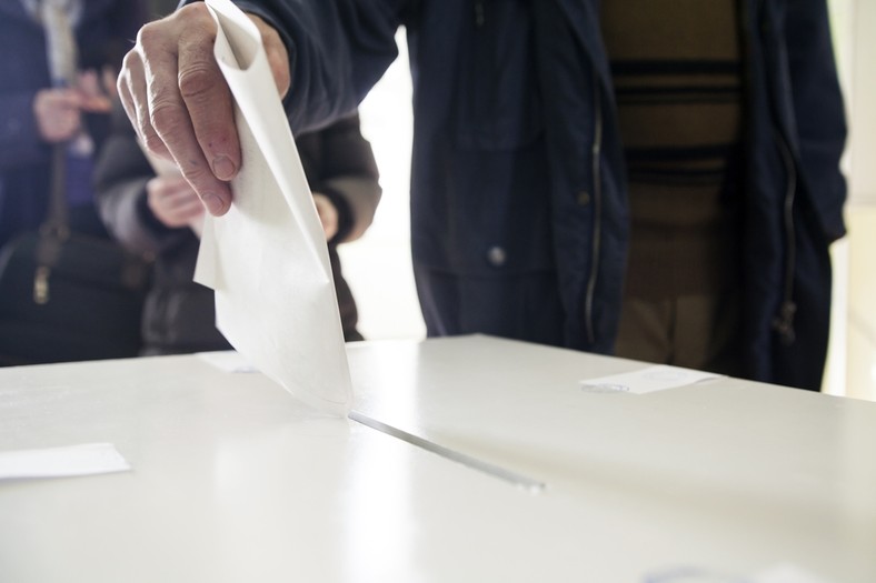 Obserwatorzy nie mają wątpliwości, że wyniki wyborów zostały z góry ustawione