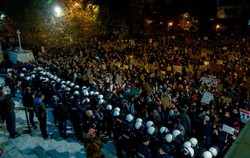 Policja chce podwyżek. Powód? Epidemia koronawirusa