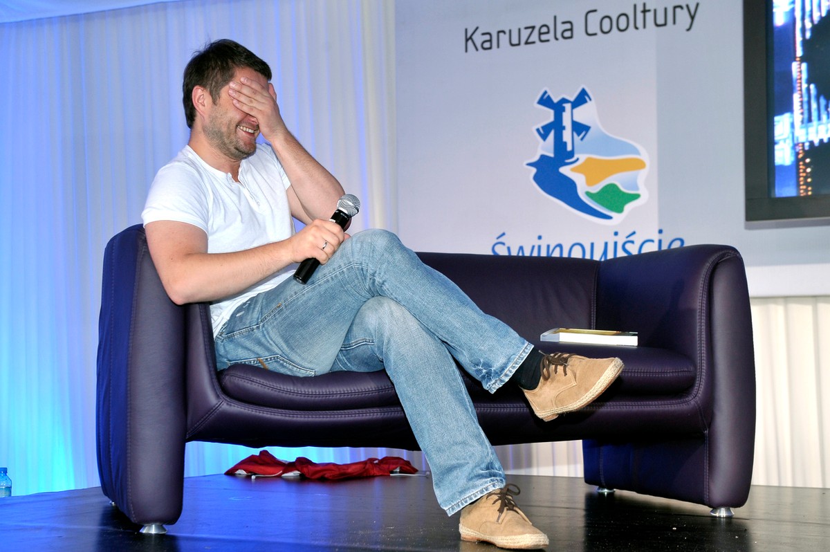 Jarosław Kuźniar na imprezie Karuzela Cooltury w Świnoujściu w 2011 roku