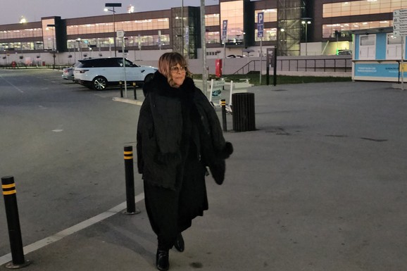 "Najveći kolaps u mom životu je RAZVOD POSLE 23 GODINE" Muž ju je zamenio sa mlađom, a malo ko zna da je naša glumica 4 godine u tajnosti ljubila oca Tee Tairović