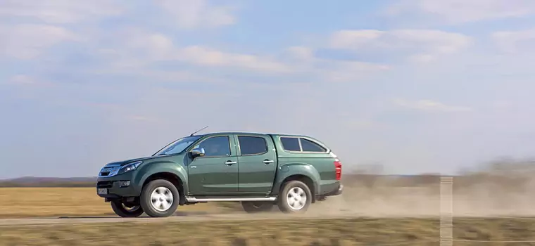 Isuzu D-Max Hunter - Pikapem na łowy