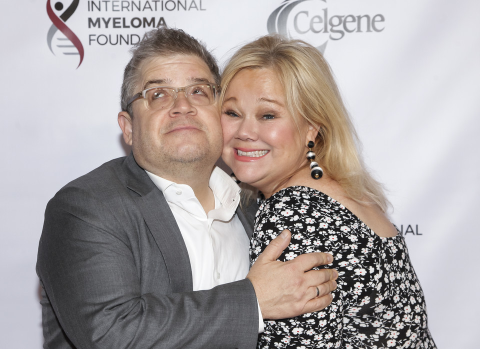 Caroline Rhea i Patton Oswalt w 2019 roku