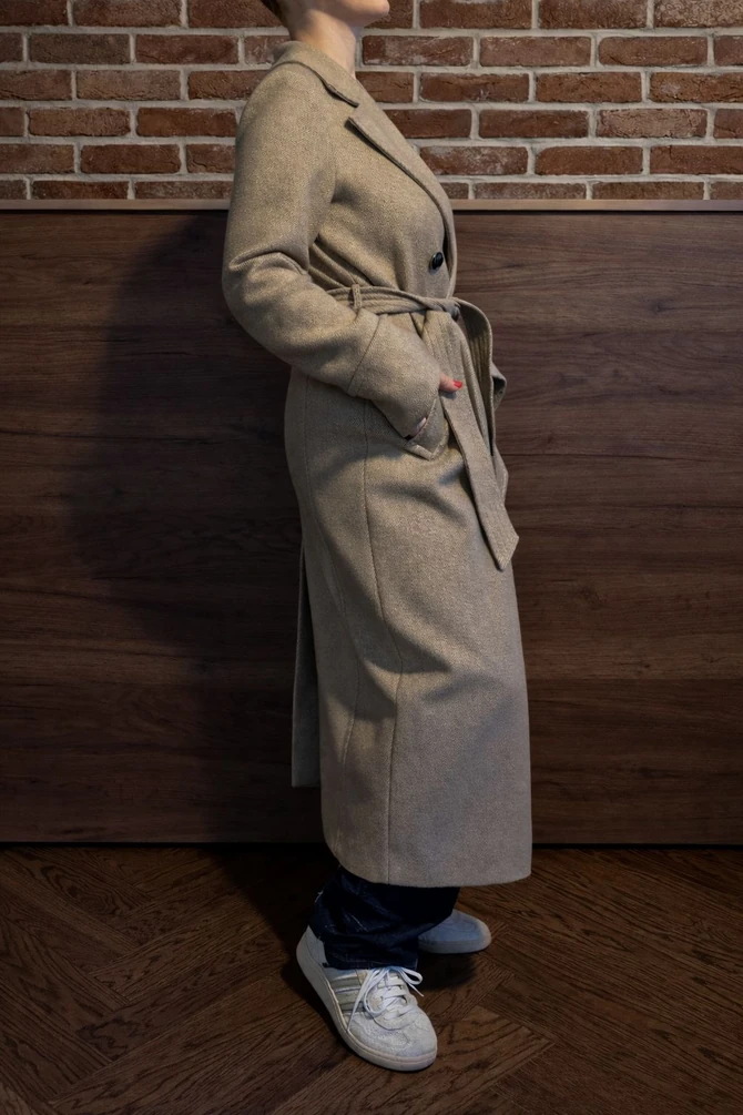 Savršen kaput sa buvljaka