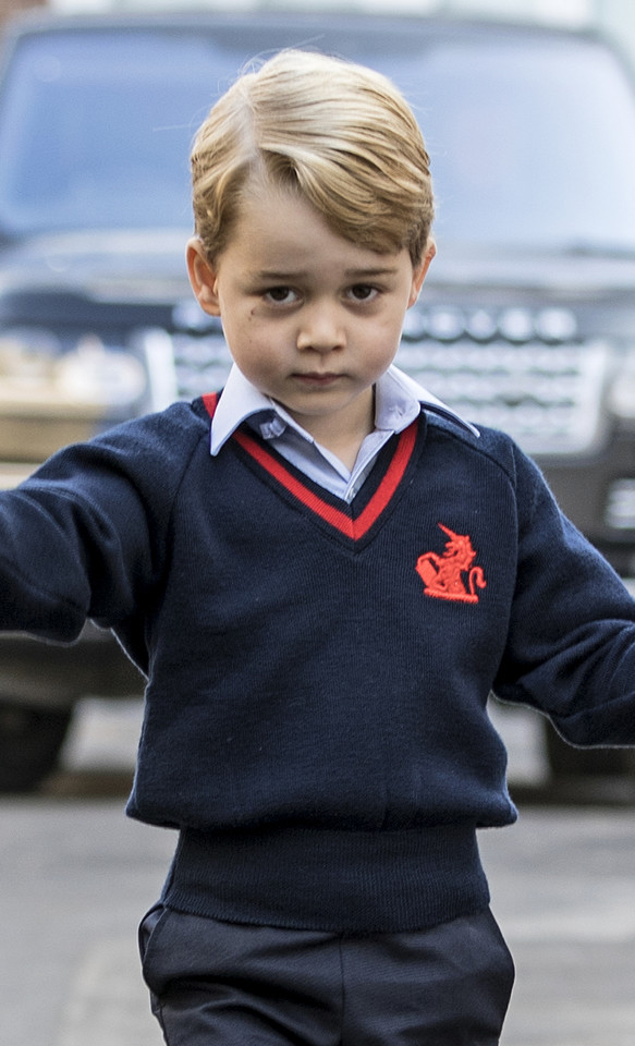 "Pierwsze dzwonki" w rodzinie królewskiej: książę George w szkole Thomas's Battersea, 2017 rok