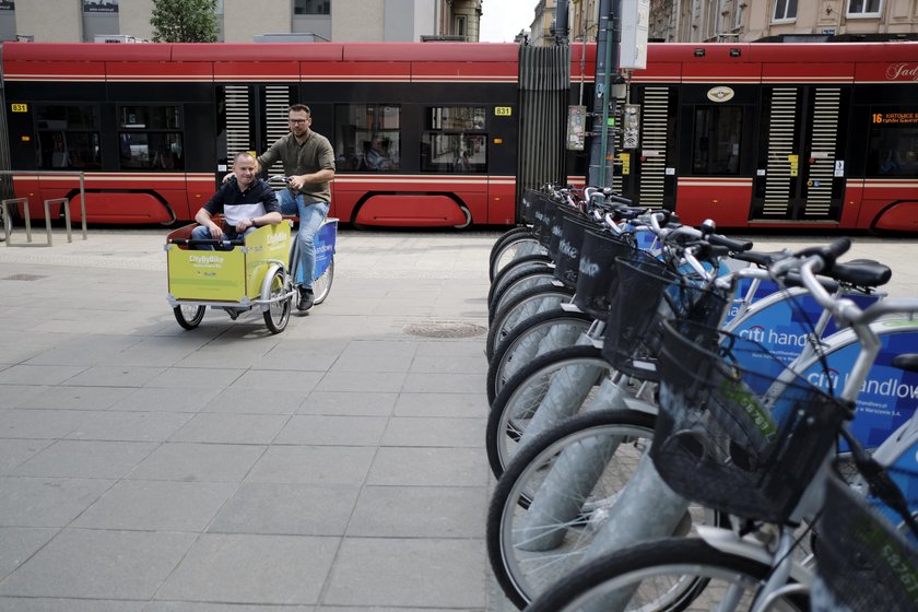 Katowice. Nowe stacje rowerowe i przewodnik rowerowy po Katowicach