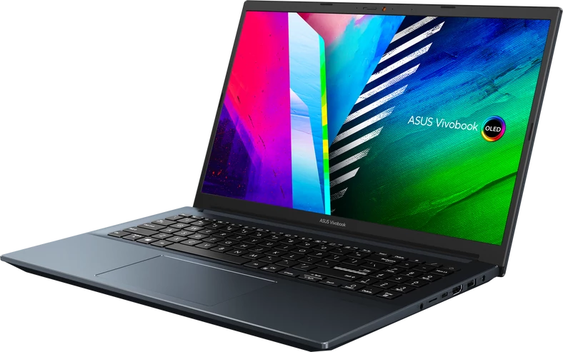 Asus Vivobook Pro 15 OLED – przodobok prawy