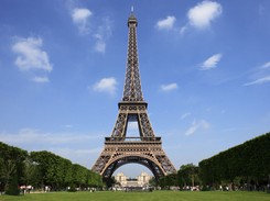 Rusofilska Francja. Sankcje sankcjami, ale interesy trzeba robić