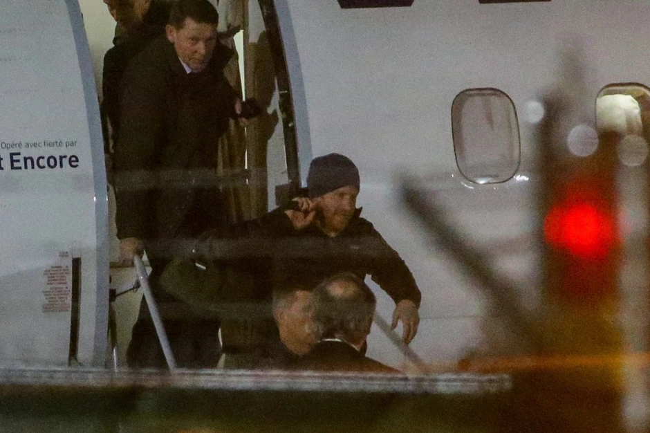 Stigao sa širokim osmehom - princ Hari