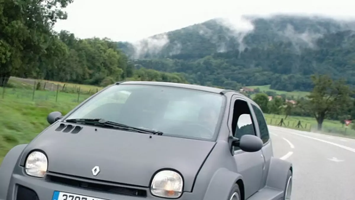 Renault Twingo - V8 w miejskim aucie? Czemu nie!