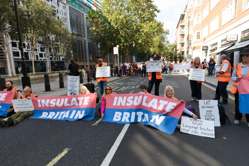 Klimatski protesti Izolujmo Britaniju