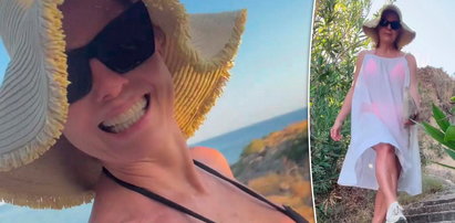 Skibińska szaleje w bikini na wakacjach. W pewnym momencie 61-latka rozebrała się do naga!