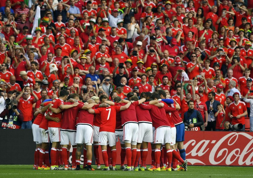 Samobój dał awans Walii do ćwierćfinału Euro 2016