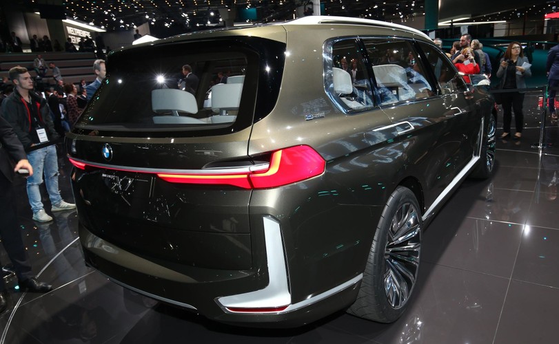 BMW Concept X7 iPerformance
