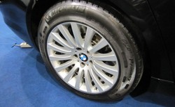 "Ten samochód nie nadaje się do podróży". Tajemnice prezydenckiego BMW na ZDJĘCIACH tylko w dziennik.pl