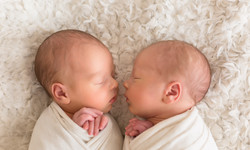 Wyjątkowe bliźnięta. Taki poród zdarza się raz na 1-2 miliony