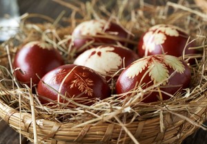 Koliko jaja treba ofarbati za Uskrs: Sveštenik SPC rešio večitu dilemu vernika