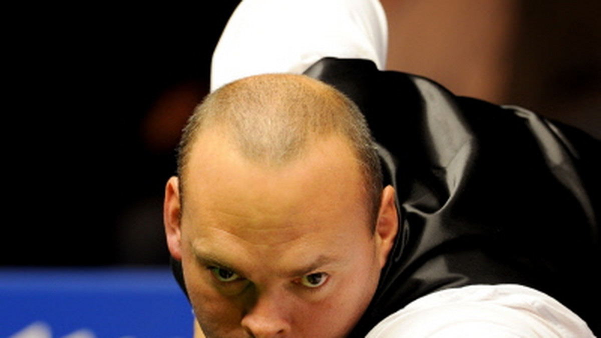 Stuart Bingham uzupełnił skład drugiej rundy tegorocznych mistrzostw świata w snookerze. Angielski zawodnik pokonał aż 10-2 debiutującego w Crucible Theatre Sama Bairda i jako ostatni, spośród uczestników trwającego turnieju, awansował do drugiego etapu.