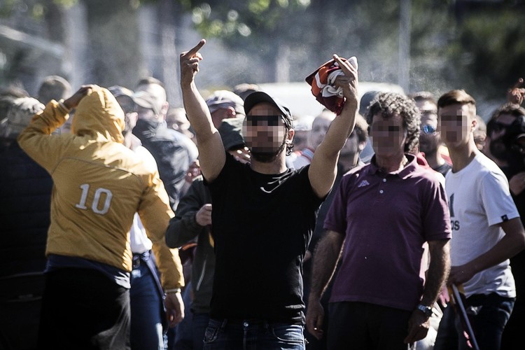 Bitwa kibiców przed mecze Lazio - Roma