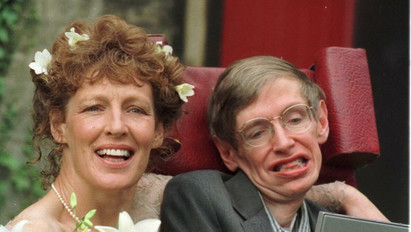 Bénultan is újra nősült Hawking