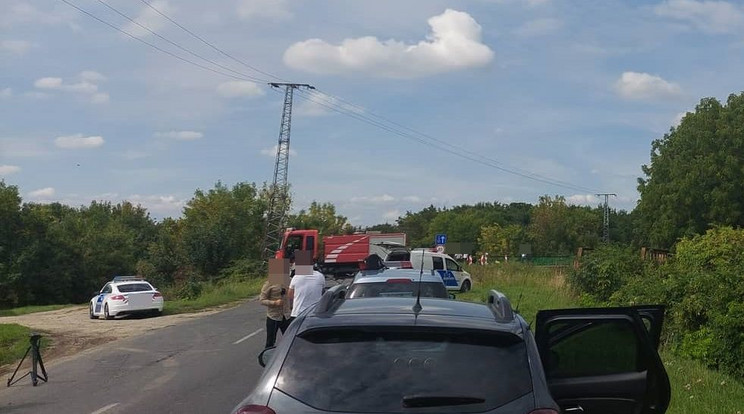 A baleset miatt nyolc embert kórházba kellett szállítani /Fotó: police.hu