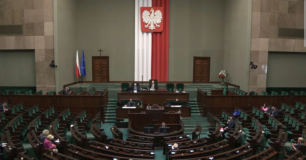 Wotum zaufania dla rządu 11.06.2025 – transmisja na żywo z Sejmu. O której? Gdzie oglądać głosowanie nad wotum zaufania?