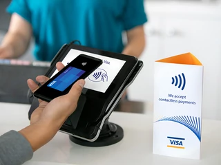 Visa jest jednym ze współzałożycieli Fundacji Polska Bezgotówkowa, która aktywnie działa na rzecz rozwoju sieci akceptacji płatności bezgotówkowych.