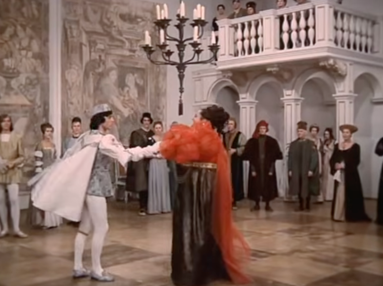 Helena Růžičková v Troch orieškoch pre Popolušku.