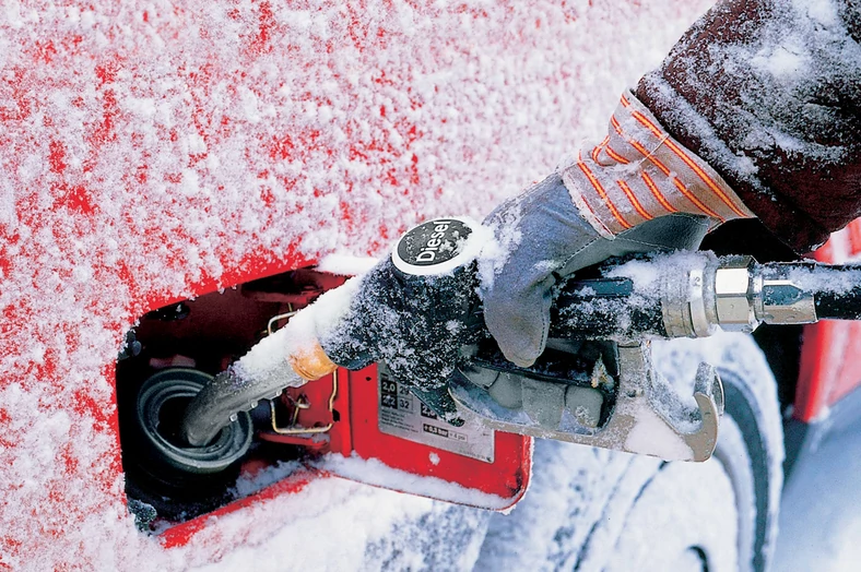 Zimowy diesel pwinien wytrzymywać 20-stopniowy mróz