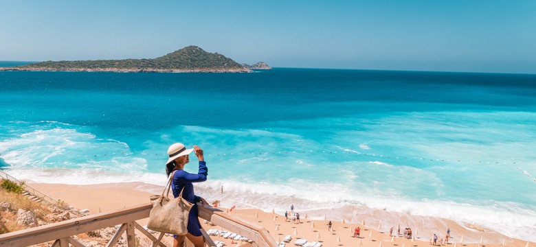 Polska "drugą Chorwacją" dla obcokrajowców. A Polacy uciekają za granicę