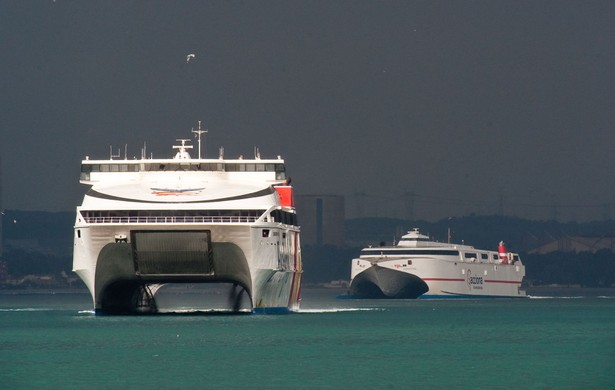 Zainteresowanie Duńczyków Polferries wynika z ich strategii rozbudowy sieci połączeń żeglugowych poprzez dokonywanie zakupów mniejszych spółek armatorskich.