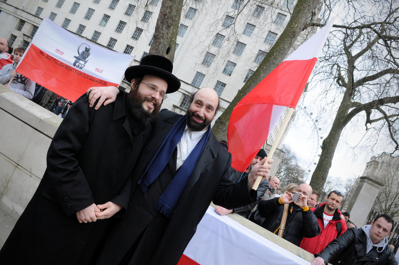 Demonstrujących Polaków wsparli również polscy Żydzi mieszkający na Wyspach Brytyjskich