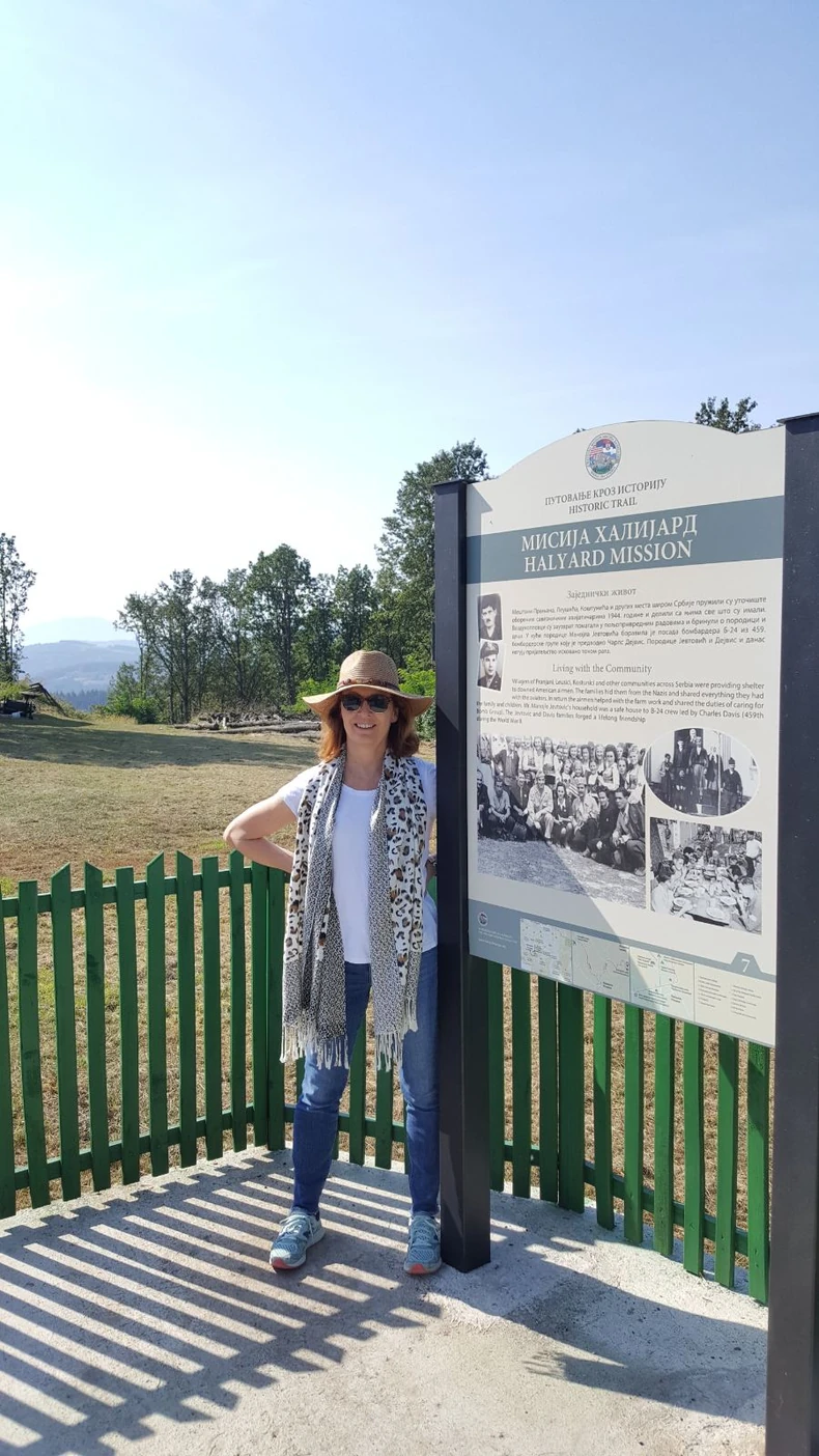 Debi je navikla na začinjenu hranu, pa joj se svideo i sataraš