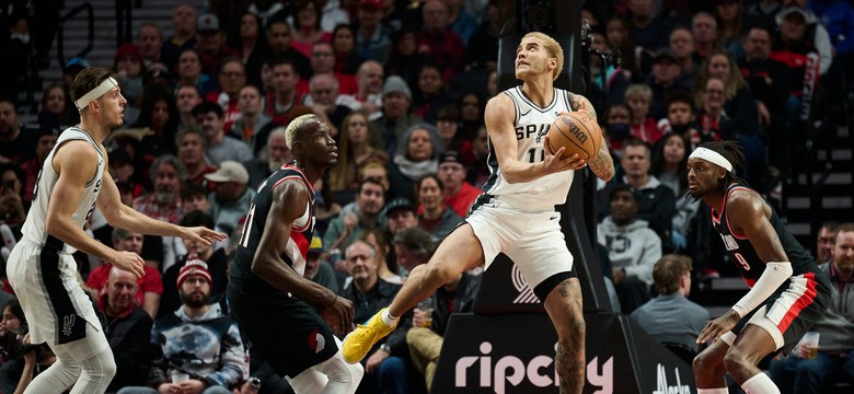 Liga NBA. Sochan drugim strzelcem Spurs w meczu z Hawks [WIDEO]