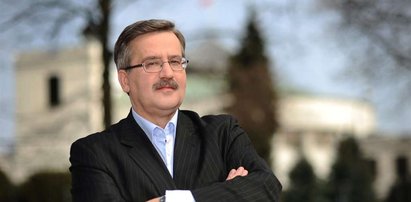 Komorowski odskoczył Kaczyńskiemu