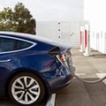 Tesla tańsza niż Passat? "Mój elektryk" może namieszać na rynku leasingu aut na prąd