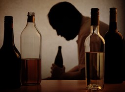 Alkoholika można się pozbyć ze spółdzielni mieszkaniowej