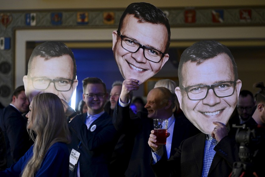 Pristalice finske opozicione desničarske Nacionalne koalicije