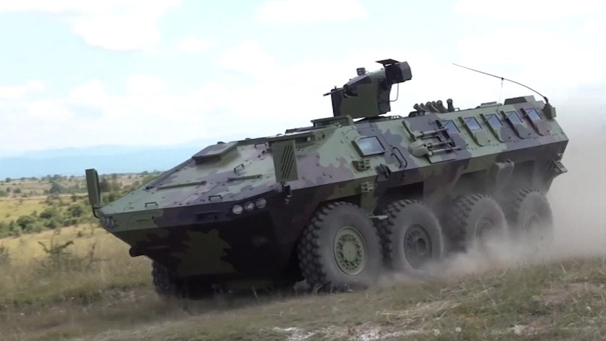 Borbeno vozilo Lazar