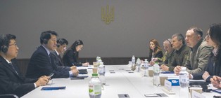 Chiny przyglądają się wojnie rosyjsko-ukraińskiej. Wojna zastępcza?