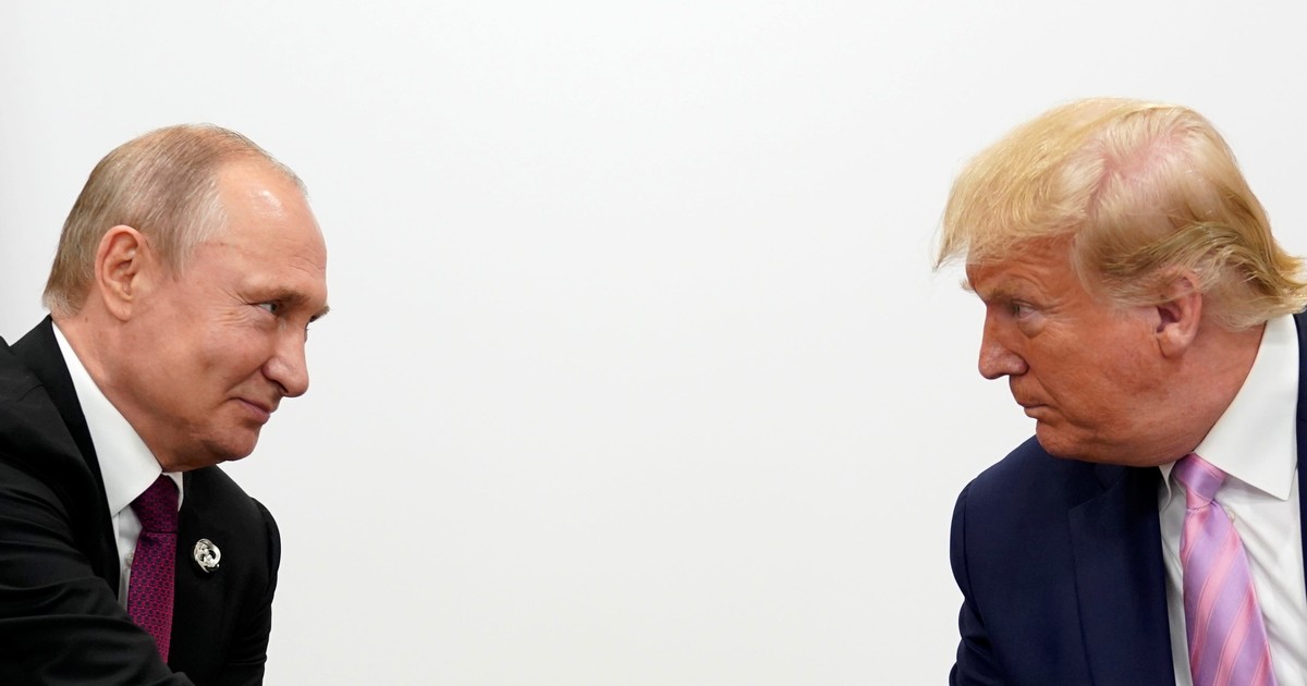 Trump remains silent on the poisoning of Putin's top opponent as other ...