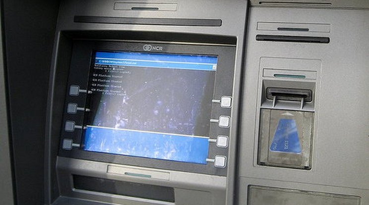 A rablók gázt akartak vezetni az ATM-be