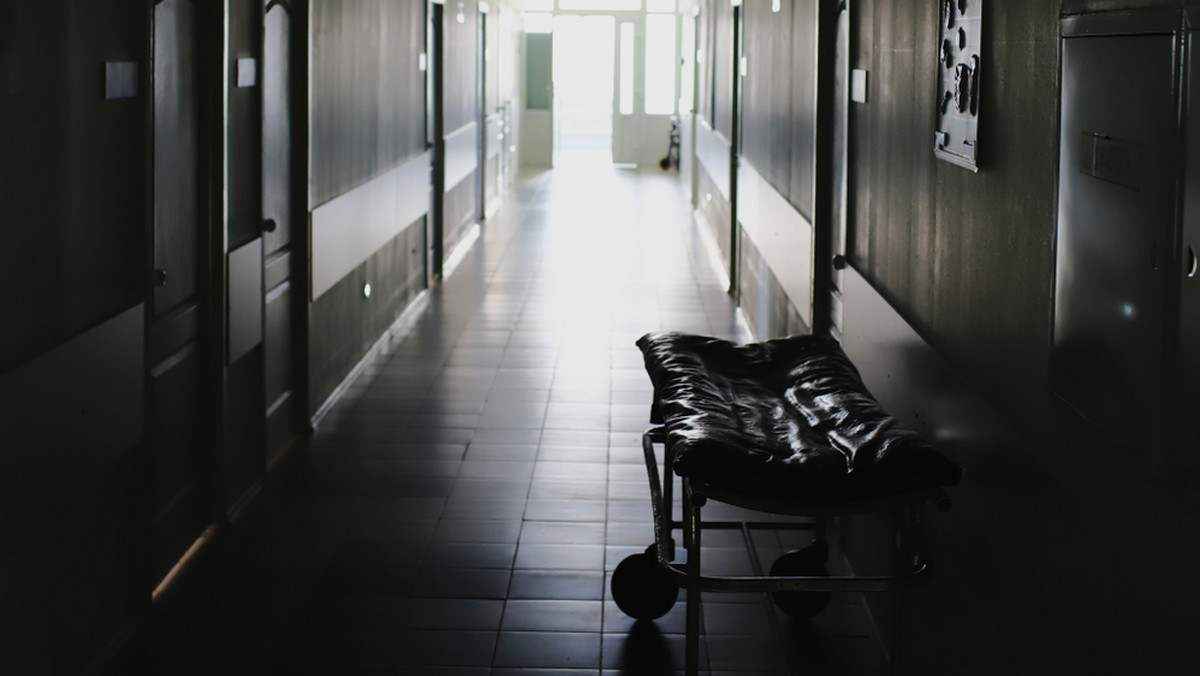 Lublin: czworo lekarzy oskarżonych o narażenie pacjentki na utratę życia