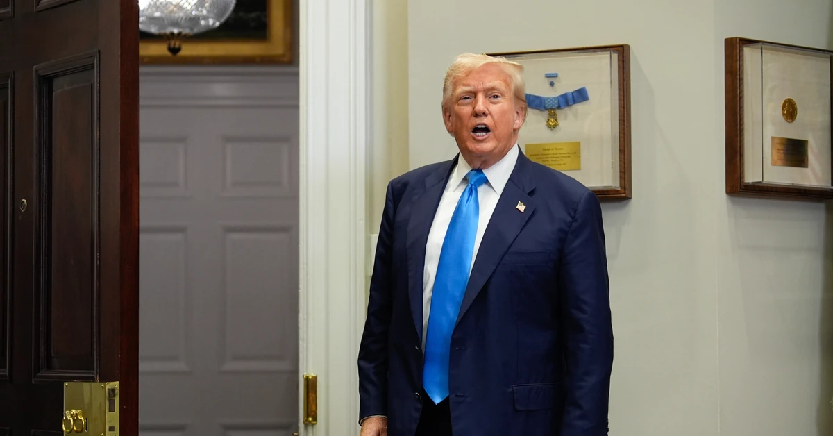 Donald Trump obsypał obelgami wysokiego urzędnika. "To głupi nieudacznik"