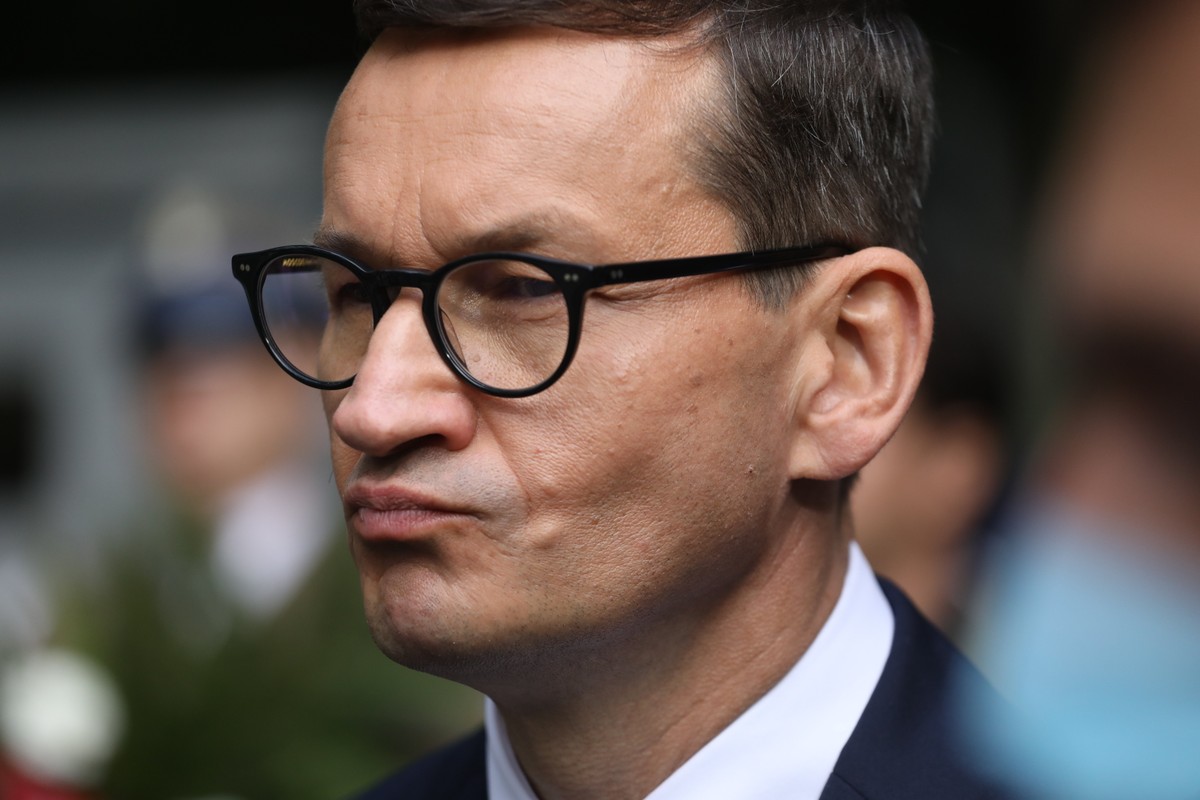 Odpowiedź PiS na ultimatum komisji europejskiej w sprawie respektowania orzeczeń TSUE to kpina - Opinie - Vimarsana News