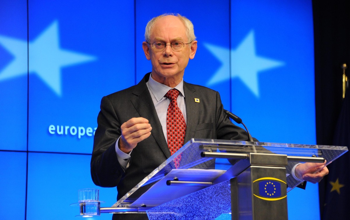 Kontrowersje wokół wysokiej odprawy dla Van Rompuy'a