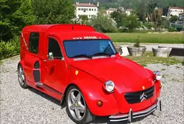 Citroen 2CV by Nimik - "Kaczka" z silnikiem Ferrari