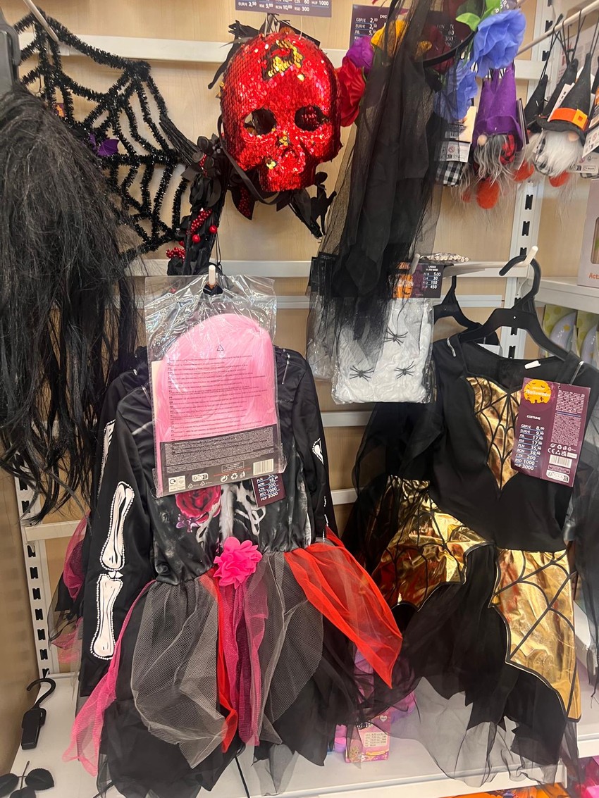 Kostimi, Noć veštica