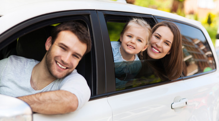 Kocsiban tegyük az első ülés alá a gyógyszereket / Fotó: Shutterstock