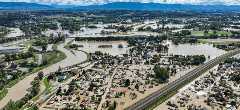 Żołnierz WOT kradł mienie dla powodzian. Zatrzymała go żandarmeria