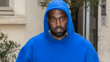 Kanye West miał koronawirusa. Mimo to muzyk krytykuje szczepionki. "To znaki bestii"